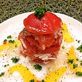 料理メニュー写真 信州サーモンとトマトのサラダ