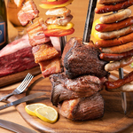 【上野駅1分】シカゴピザやシュラスコなどフォトジェニックな品々