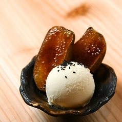 焼きたて安納芋のアイス添え