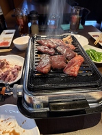 新鮮ホルモンを提供します！