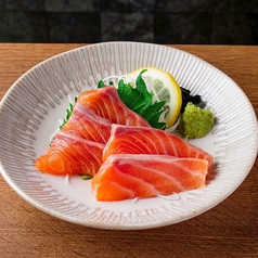 サーモンのお造り
