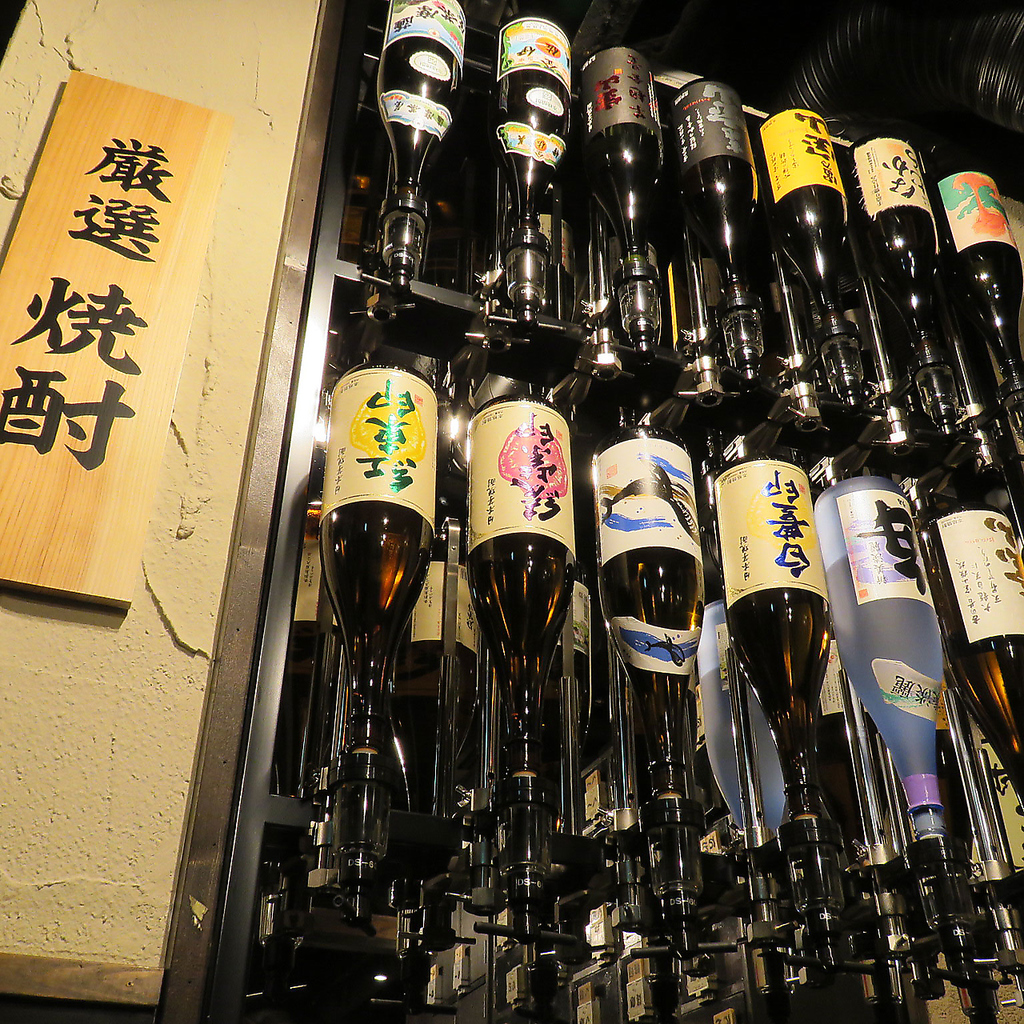 九州の郷土料理とも相性◎！！自慢の焼酎各種や日本酒も取り揃えております！！