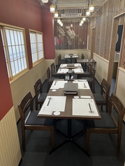 【１F】テーブル席：２名様×１０席