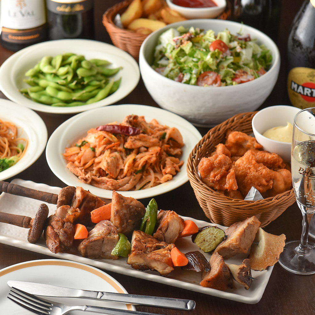 【上野駅1分】シカゴピザやシュラスコなどフォトジェニックな品々