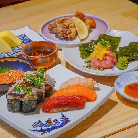 海鮮メニューを中心にお酒にピッタリなアラカルトメニューが多数！宴会メニューも！