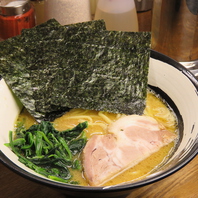 人気の丸武ラーメン！リピータも増えています。