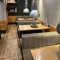 仕切りを取り外すと宴会ムードばっちり！