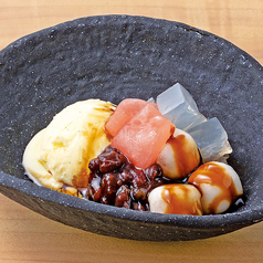 季節のアイス白玉あんみつ