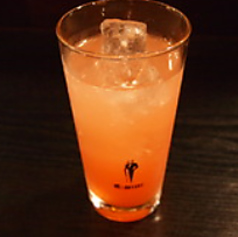 ピンクグレープフルーツソーダ