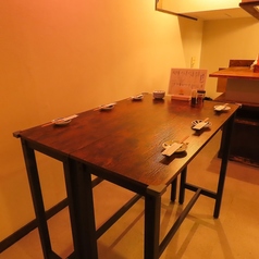 【 テーブル席 】 ご利用シーンに合わせて柔軟に対応できるテーブル席。仲間とのちょい飲み、しっかり飲み会まで幅広く対応◎お気軽にご相談ください!