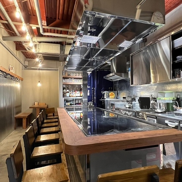 広島お好み焼き鉄板　ゆうちゃん　小笹店の雰囲気1