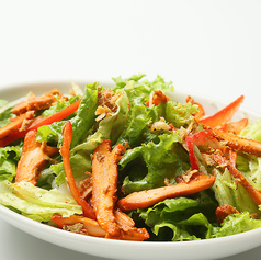 タンドリーチキンサラダ