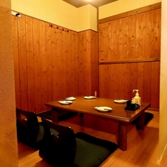 座敷席。席の結合可能です。