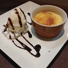 手作りカタラーナアイス添