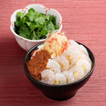 料理メニュー写真 "(ピり辛)えびたっぷりトムヤムもんじゃ～パクチーマシマシ～"