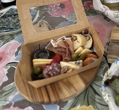 春のチーズボード