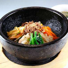 石焼ビビンバ
