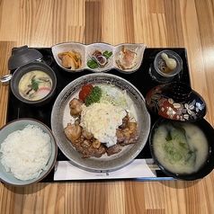 炭焼炉端 叶 kanaeのおすすめランチ3