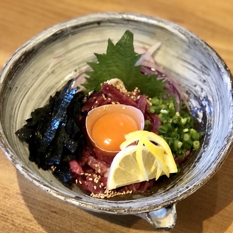 《熊本より産地直送◎》新鮮な味わいに舌鼓♪馬刺し・ユッケなど 各種980円(税抜)～◆