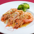 料理メニュー写真&nbsp;有頭海老のガーリックソテー