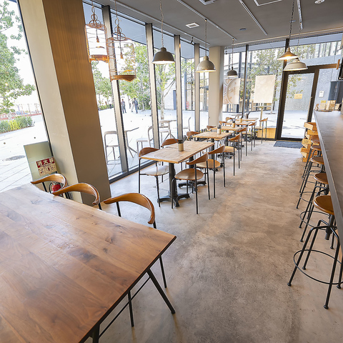 SIK eatery VbNC[^[ OO[X