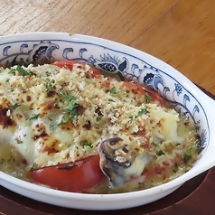 大粒牡蠣とトマトのチーズ焼き