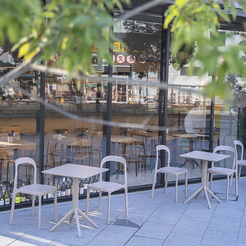 SIK eatery VbNC[^[ OO[X