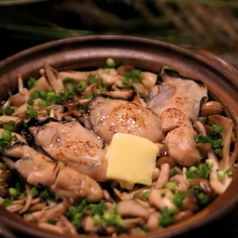 牡蠣と木ノ子のバター醤油 土鍋ご飯