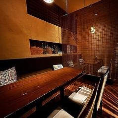 ダイニングバー タラート DINING BAR TALAHTの特集写真