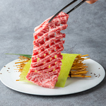 見た目にも美しい華網ロースは食べても美味なり。