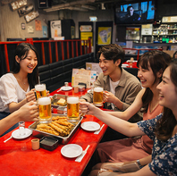 各テーブルは全てソファー席です。