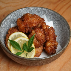 よしにくの唐揚げ