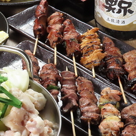 外は香ばしく、中はジューシーなこだわり焼鳥♪