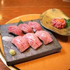 炙りユッケ