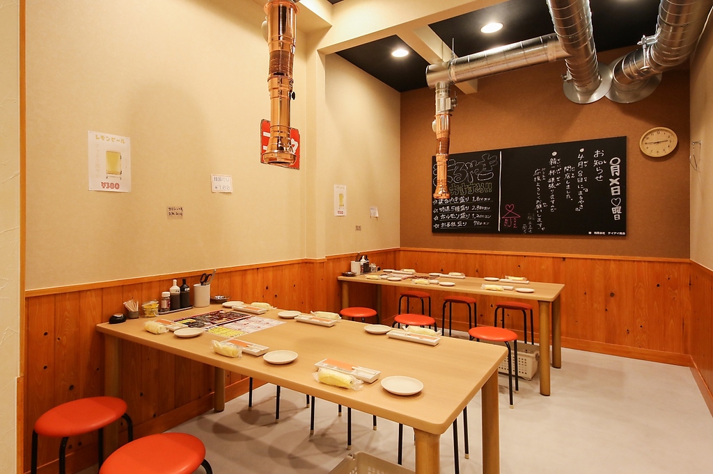 店内はゆったりお過ごしいただけるよう広々とした作り。様々なシーンで焼肉をお楽しみいただけます♪