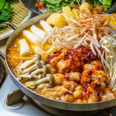 〆までうまい！ぷりっぷりホルモンのポッカの写真