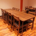 8名掛けのテーブル席！少人数～大人数までお席のご用意が可能です！