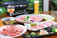 ◆こだわりの石鍋料理に舌鼓を打つ