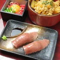 料理メニュー写真 炙り肉寿司2貫