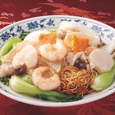 五目入り餡かけ焼きそば