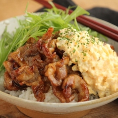 濃厚タルタル チキン南蛮丼