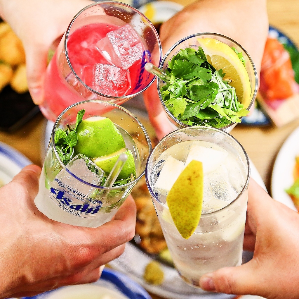 種類豊富なドリンクメニューをご用意しております！女子会や仕事帰りの飲み会にもご活用下さい。