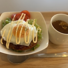 ロコモコ丼