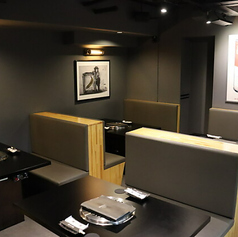 こだわり抜いた内装♪デートや接待、ご家族での利用も大歓迎です☆