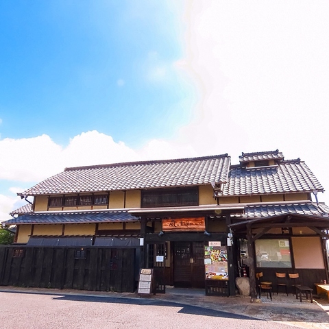 地元野菜とモクモクファームのソーセージなどを使用したバイキングをご堪能ください