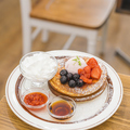 料理メニュー写真&nbsp;幸せ気分　魅惑のベリーべりーパンケーキ 