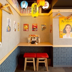 ≪こちらは15名～貸切OK！フロア最大24名様迄≫広々とした空間で、ゆったりとお寛ぎ頂けます。ご家族やご友人とのお食事会にもぴったりのお店です。人数が増えても、お席を繋げての対応など承りますので、ご遠慮なくご相談いただければと思います☆