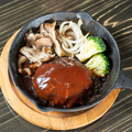 料理メニュー写真&nbsp;おかんの手作りハンバーグ