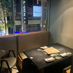 広々した空間♪デートや接待、ご家族での利用も大歓迎です☆