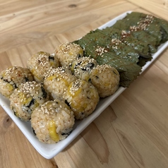 ゴマの葉おにぎり